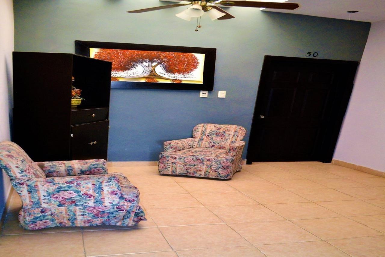 Hotel Laguna Inn Torreón Extérieur photo
