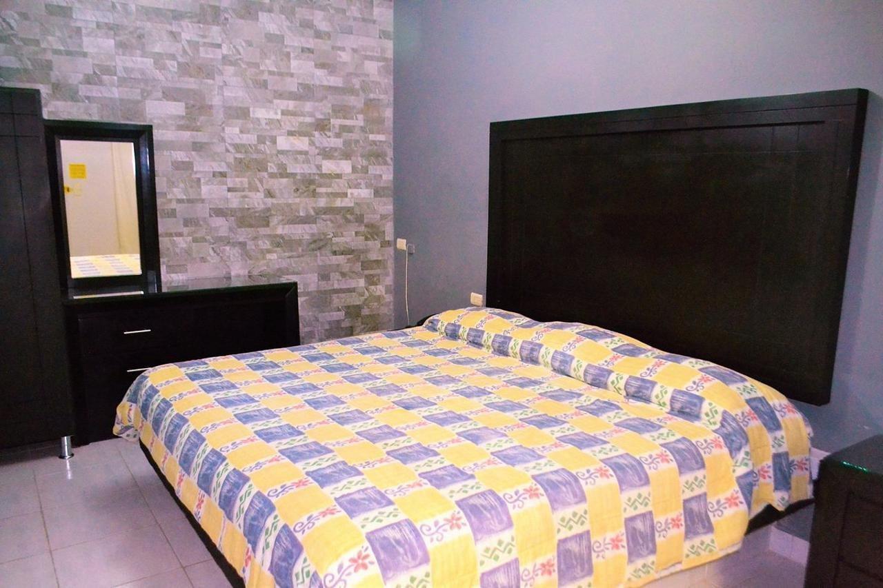 Hotel Laguna Inn Torreón Extérieur photo