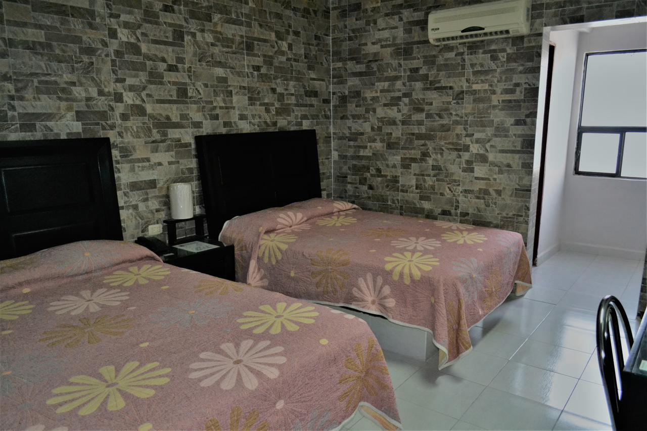Hotel Laguna Inn Torreón Extérieur photo